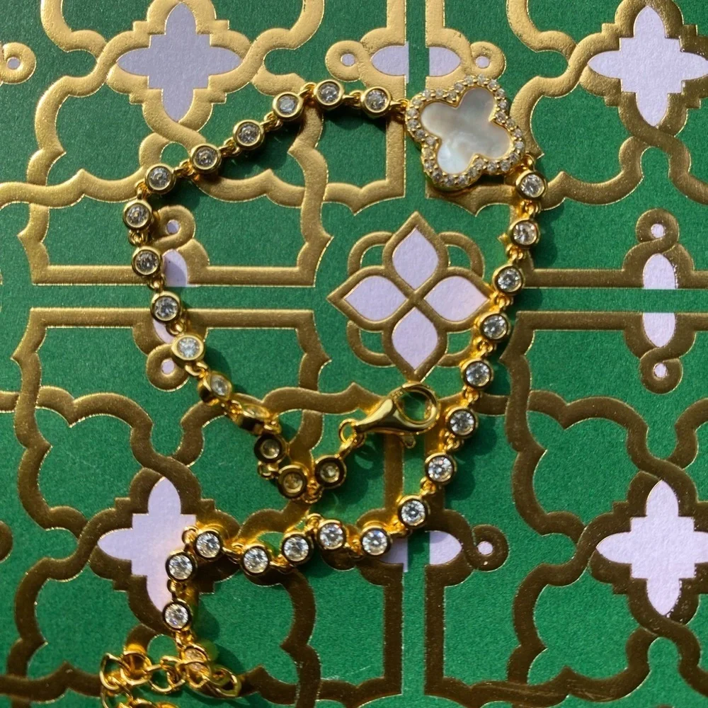 18k gold plated 925 sterling silver mother of Pearl clover bracelet